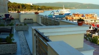 Marina Hotel 4*